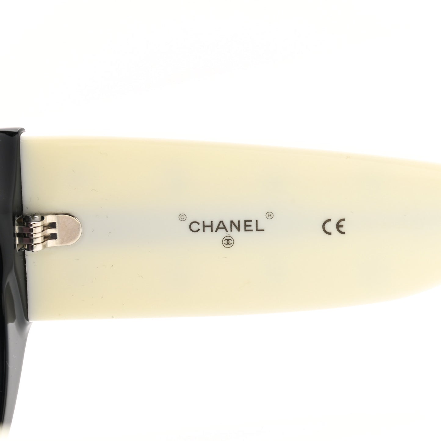 Acetate Quilted CC Pilot Sunglasses 71465 White Black