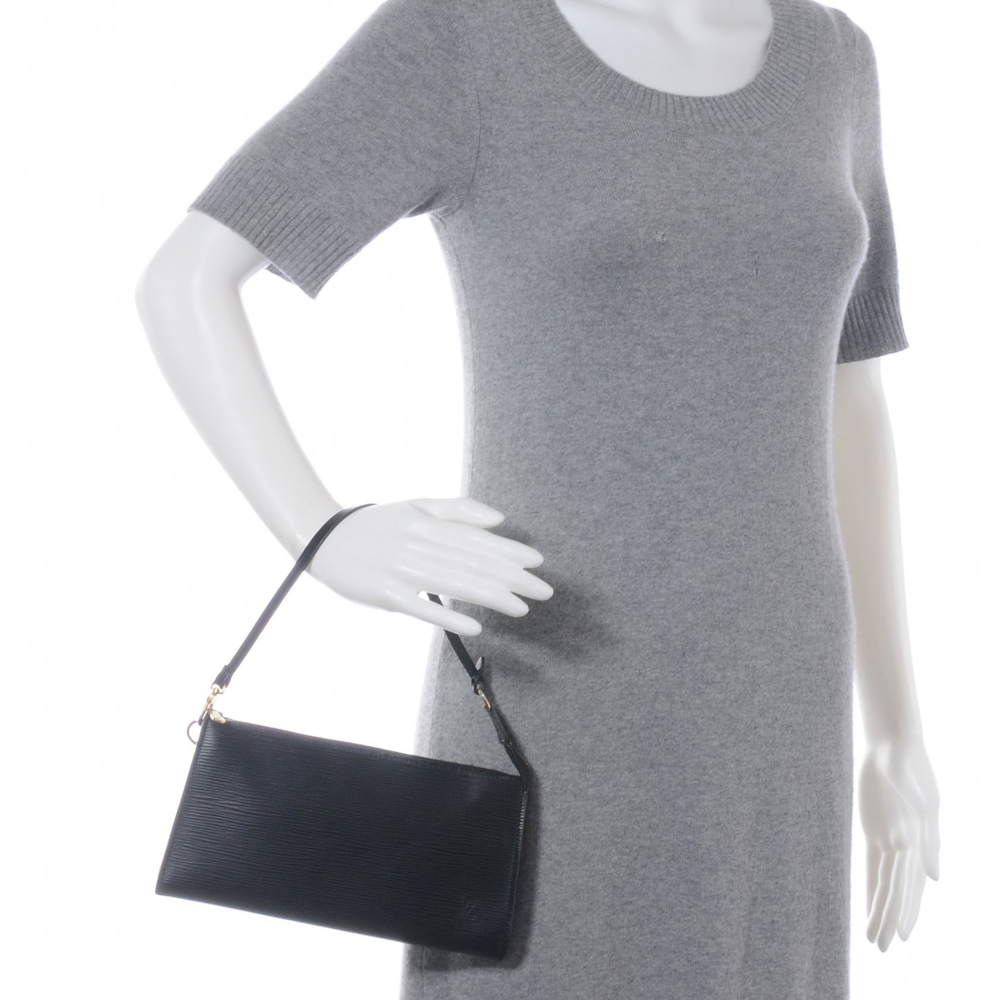 Epi Pochette Accessories 24 Black