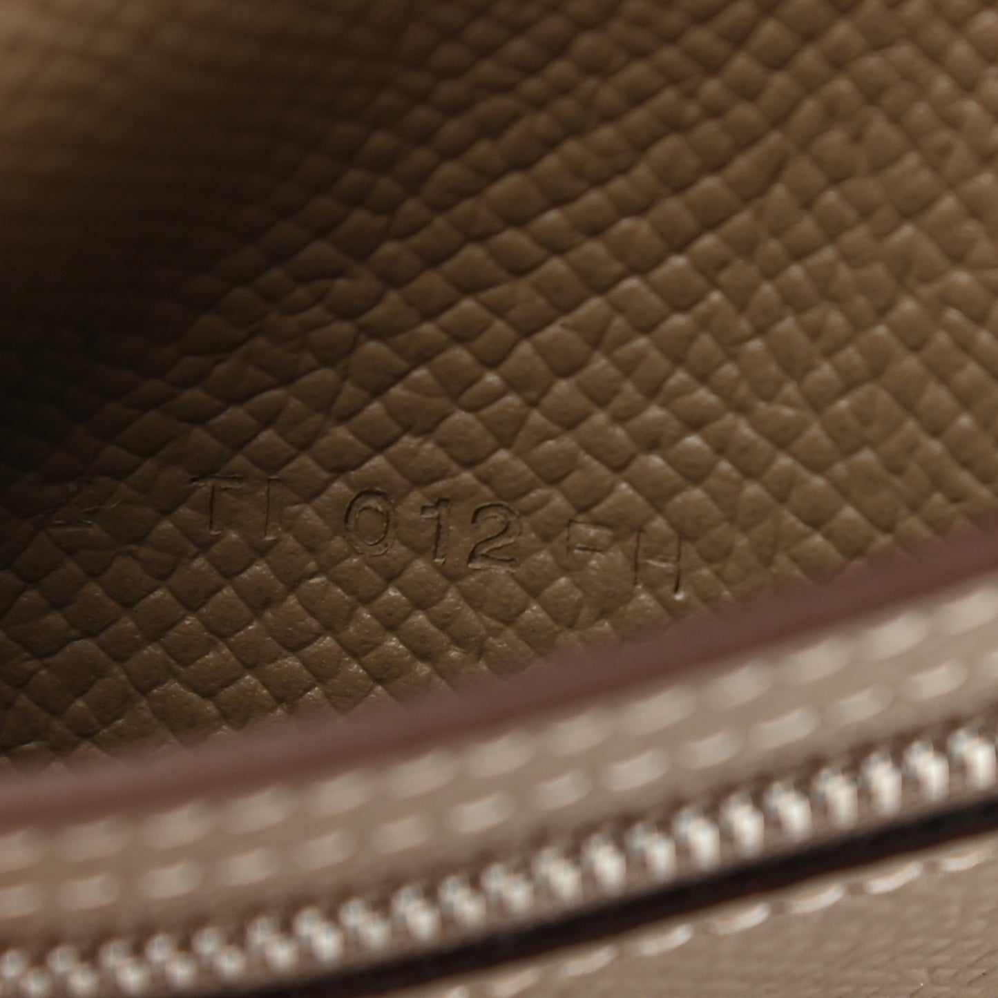 Epsom Bearn Compact Wallet Etoupe