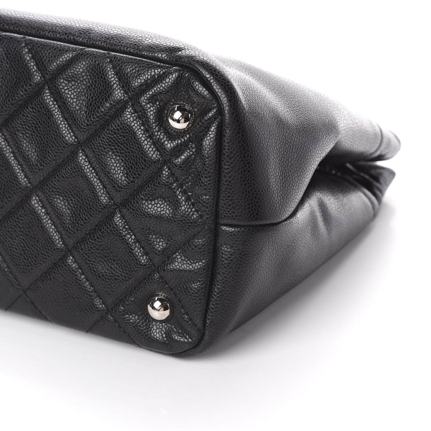 Caviar Quilted CC Timeless Soft Tote Black
