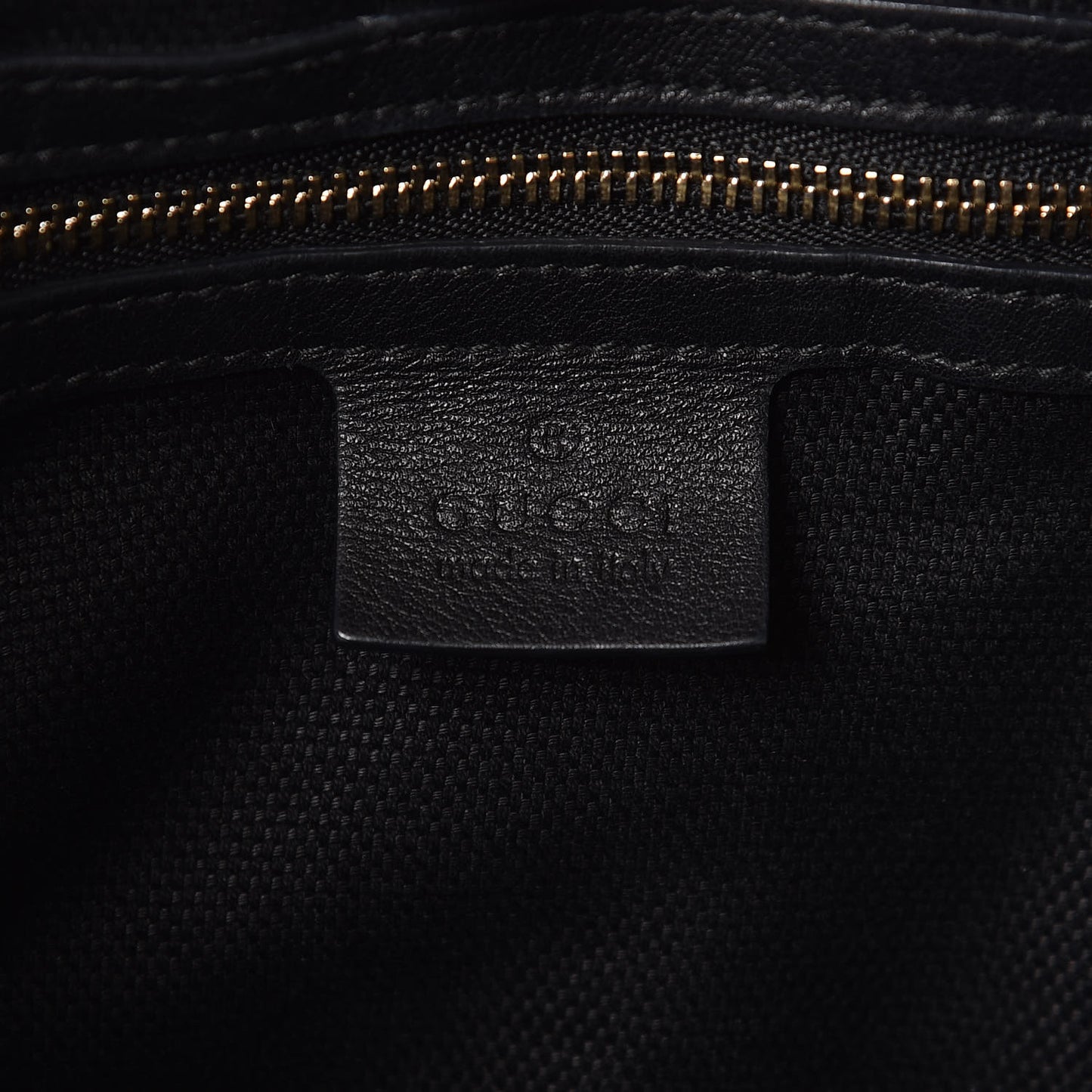 Patent Medium Soho Chain Shoulder Bag Black