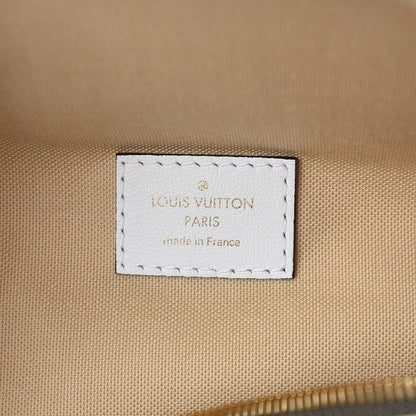 Louis Vuitton Monogram Giant Bumbag Kaki Beige 7 of 10