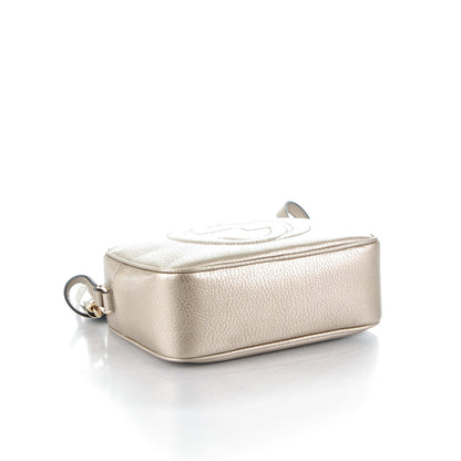 Gucci Metallic Pebbled Calfskin Small Soho Disco Bag Golden Beige 4 of 7