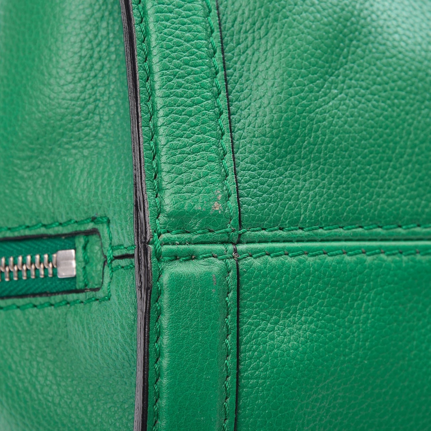 Alexander McQueen Pebbled Calfskin Large Skull Padlock Zip Around Tote Green 10 of 13