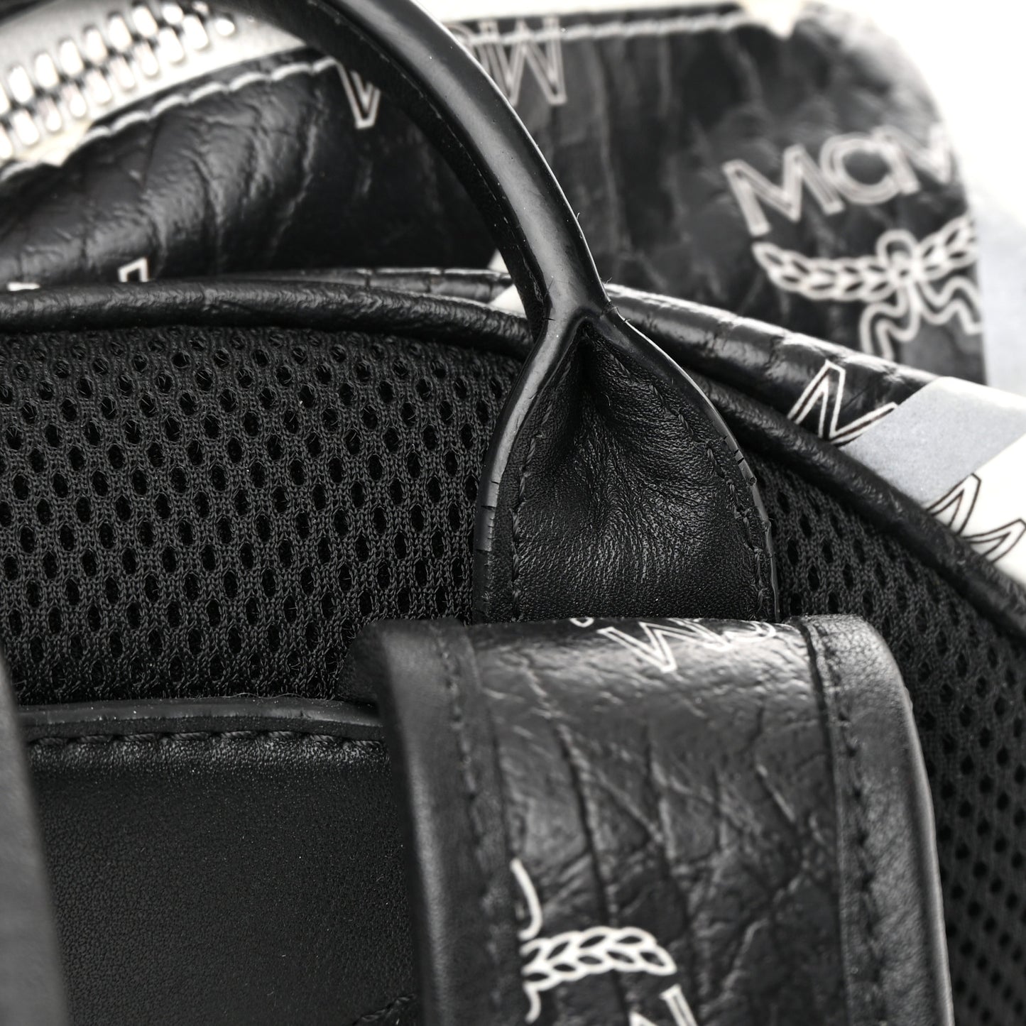 Visetos Chevron Colorblock Small Stark Backpack Black White