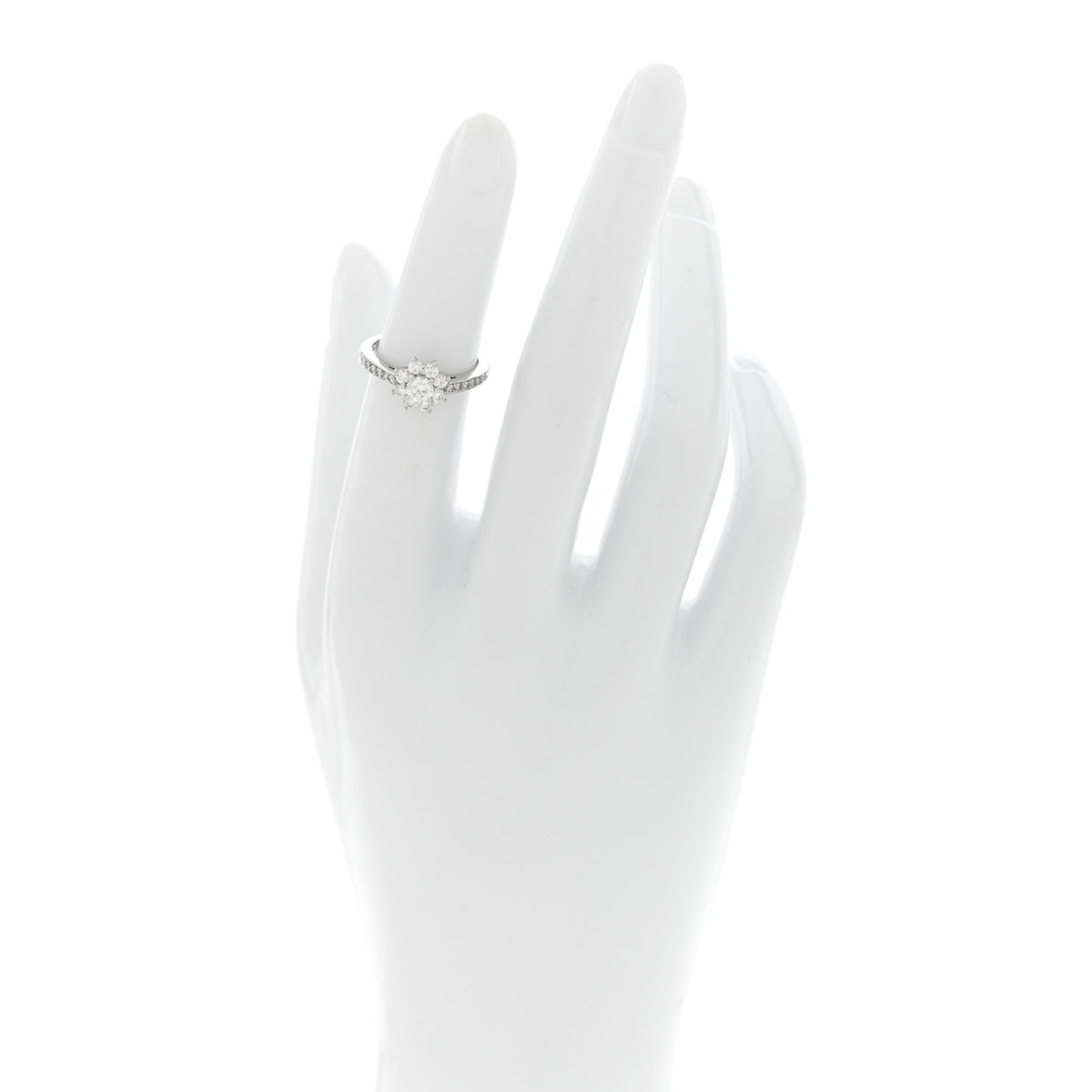 Platinum Diamond Flower Ring 48 4.5