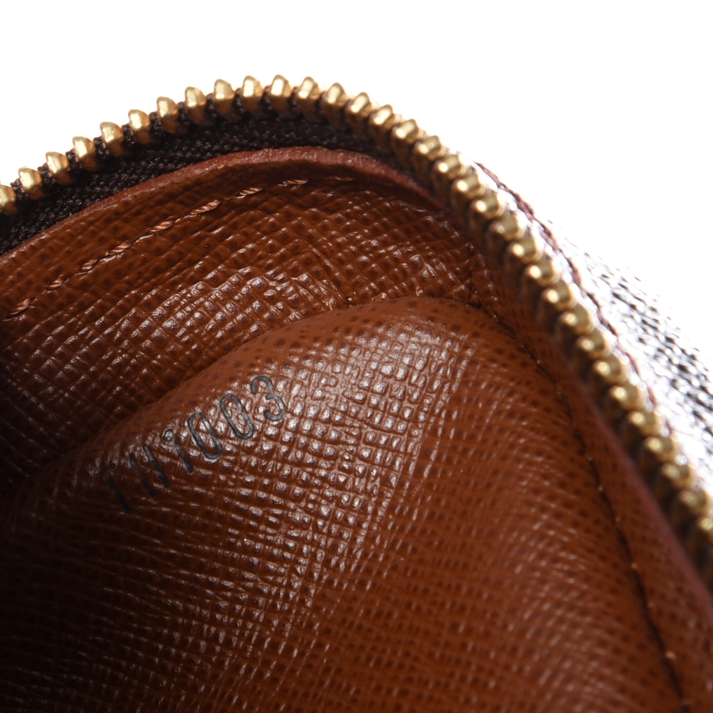 Monogram Amazone