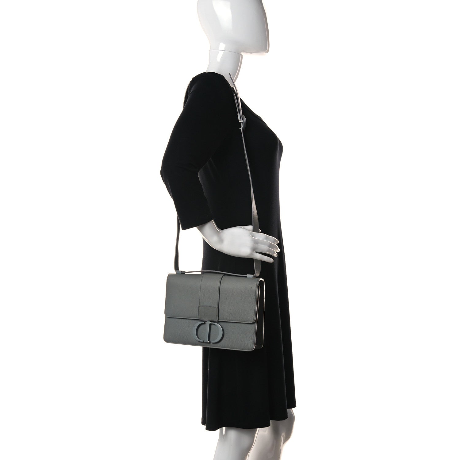 Christian Dior Ultra Matte Grained Calfskin 30 Montaigne Flap Bag Grey 2 of 31
