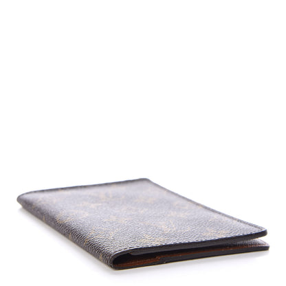Louis Vuitton Monogram Passport Cover 4 of 8