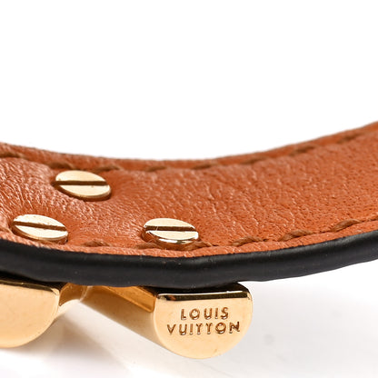 Louis Vuitton Monogram Essential V Bracelet 17 5 of 5
