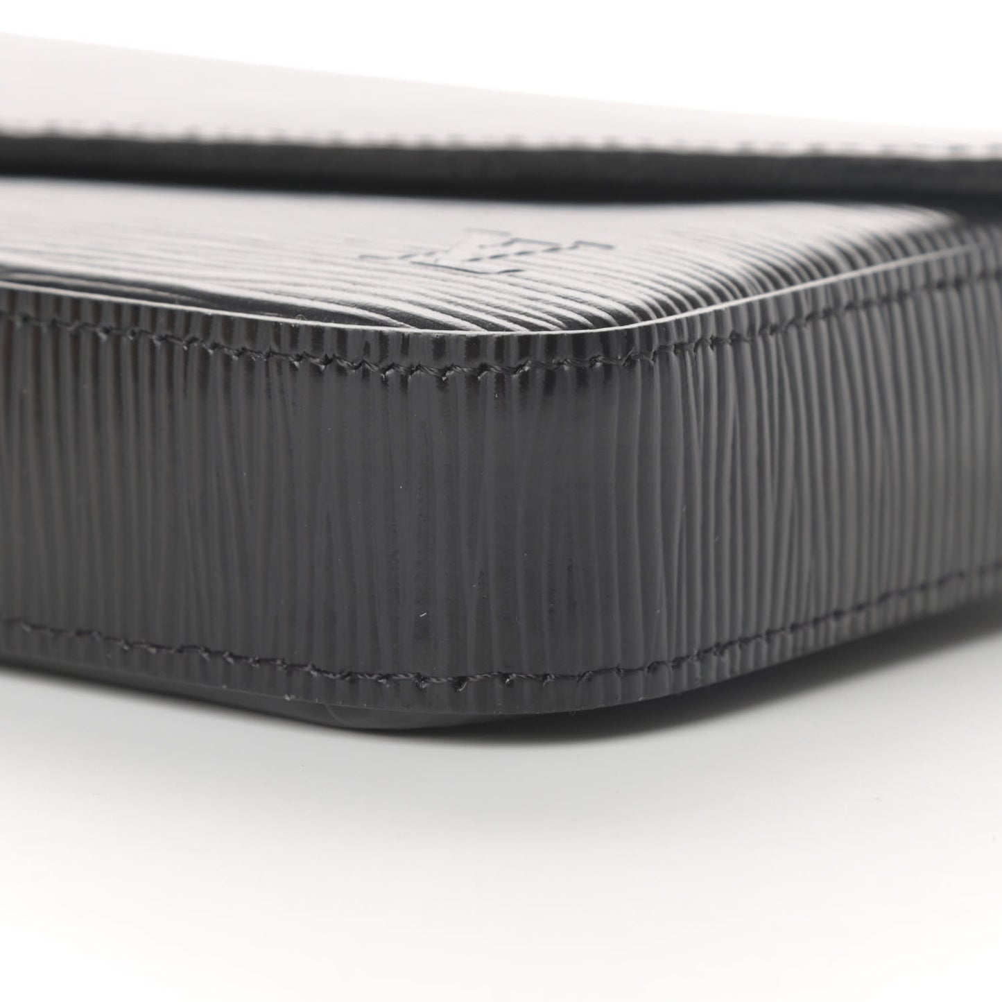 Epi Pochette Felicie Black