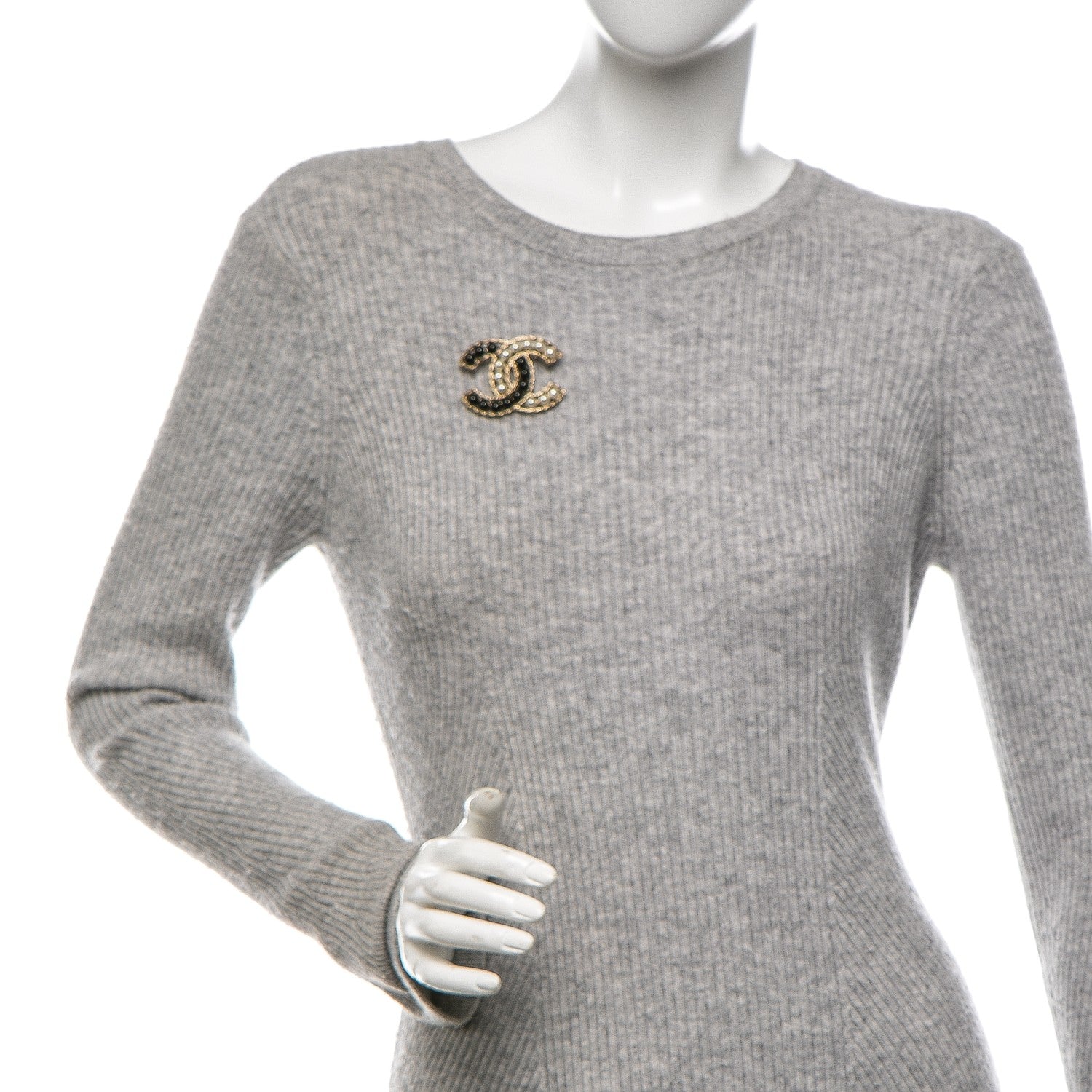 Chanel Pearl CC Brooch Gold Black 2 of 4