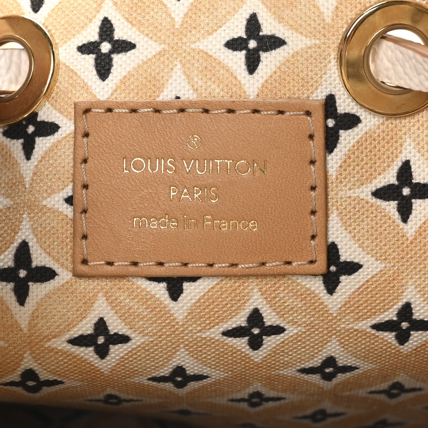Louis Vuitton Monogram Giant By The Pool 2.0 Neonoe BB Beige 6 of 9
