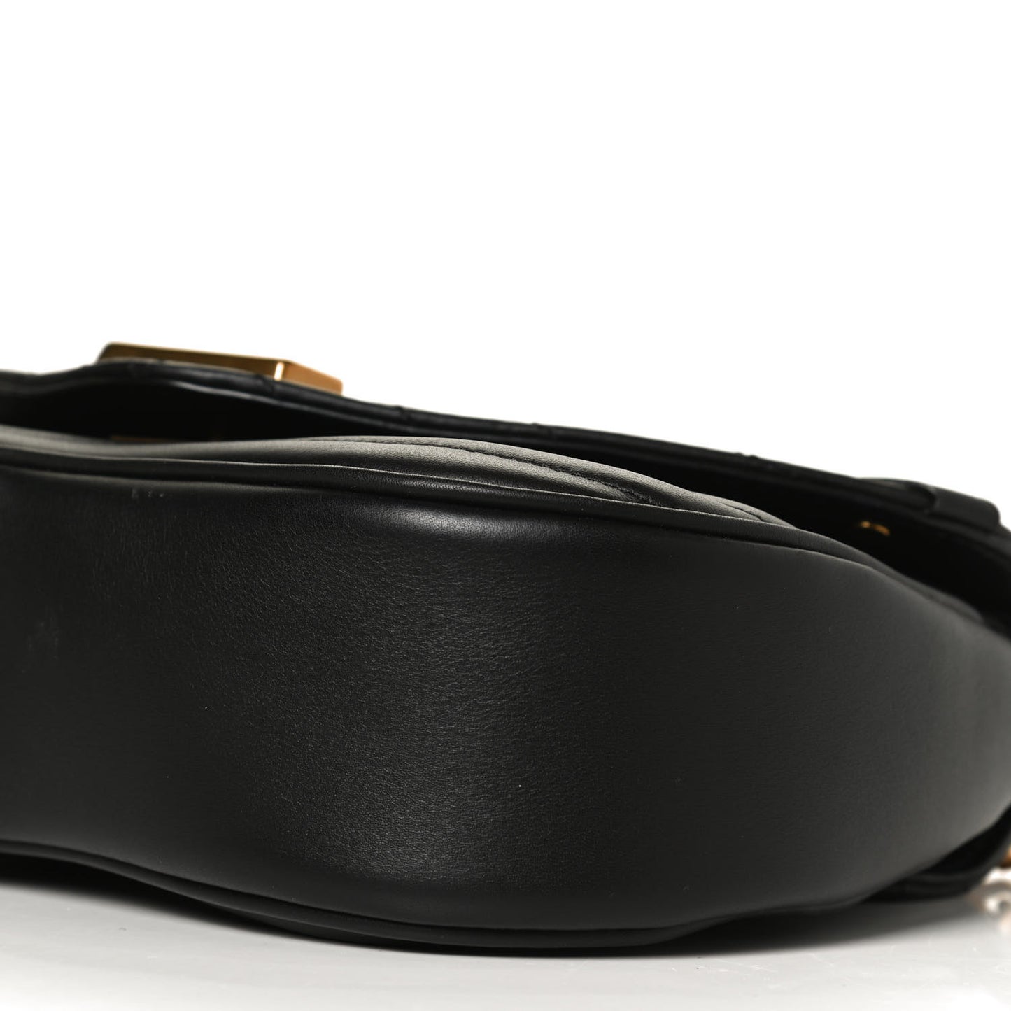 Calfskin New Wave Chain MM Black