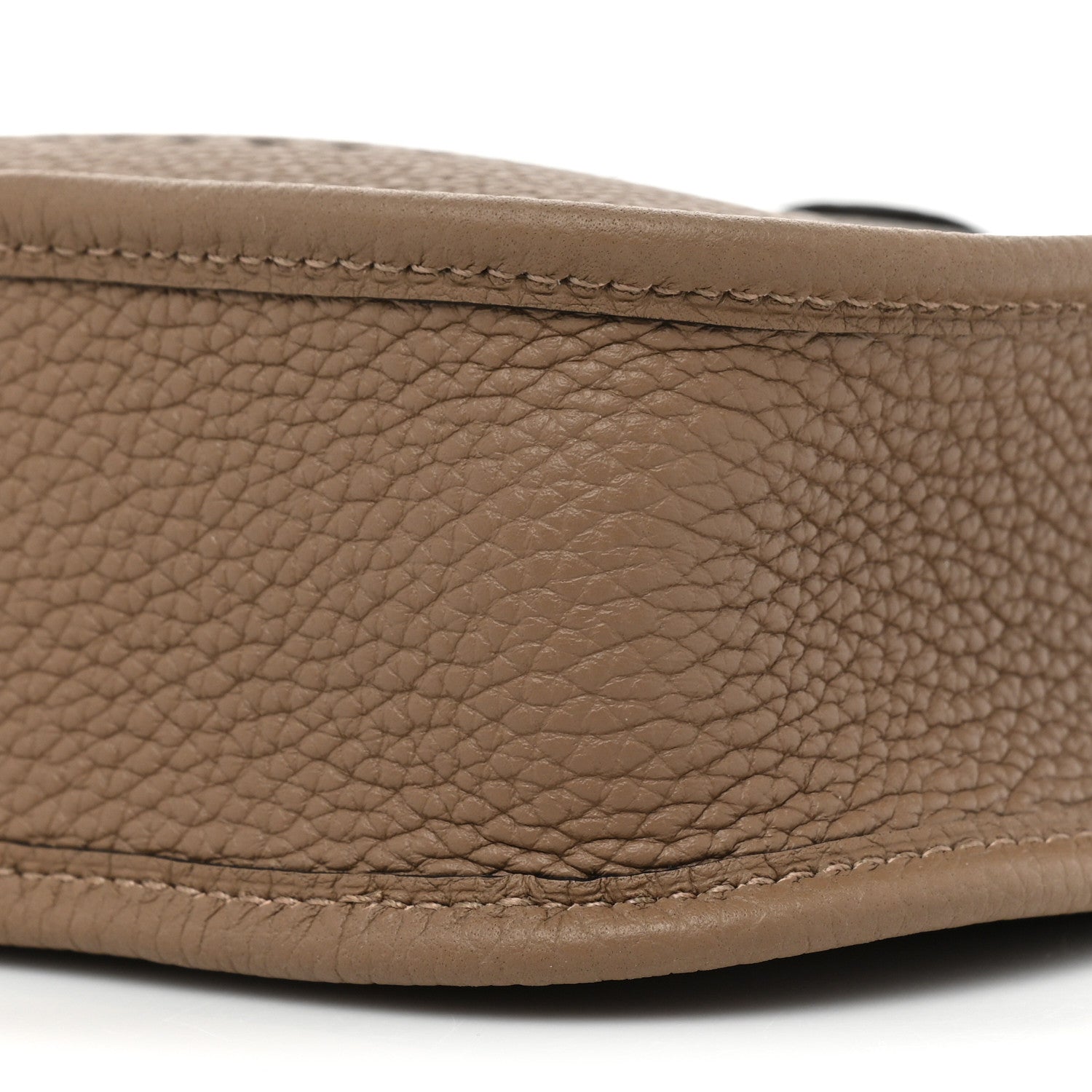 Hermes Taurillon Clemence Flipperball Sangle Evelyne TPM Beige De Weimar Noisette Cuivre Gold 7 of 8