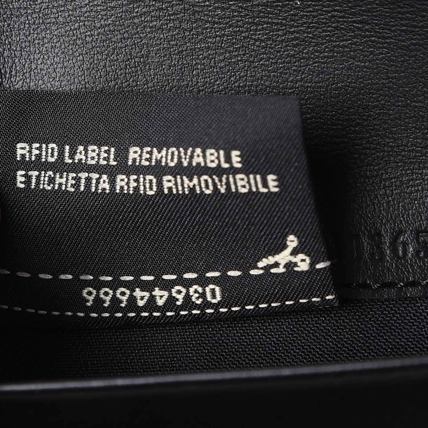 Vitello Liberty Lucido F is Fendi Continental Envelope Wallet On Chain Black