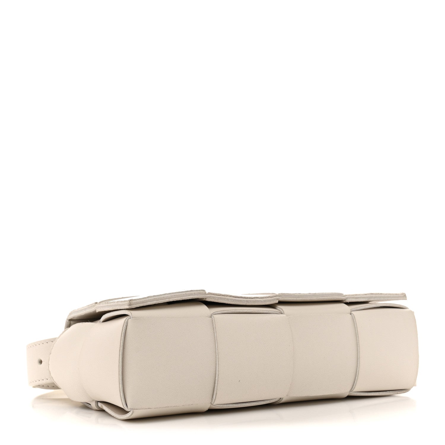Bottega Veneta Nappa Maxi Intreccio The Belt Cassette Bag White 4 of 10