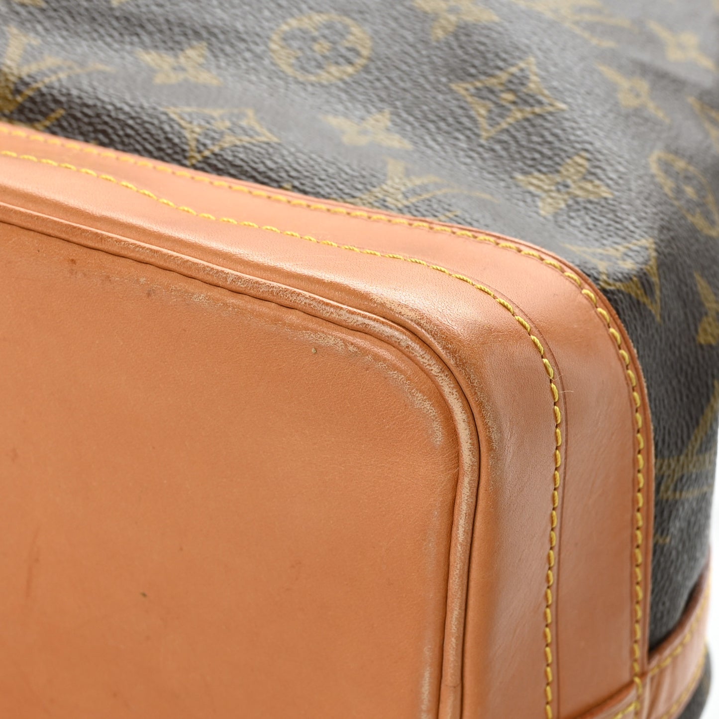 Monogram Noe