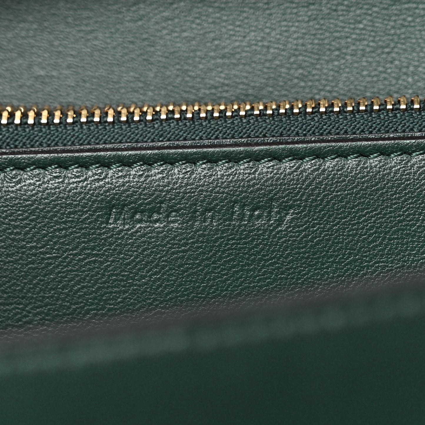 Box Calfskin Medium Classic Box Flap Bag Amazone