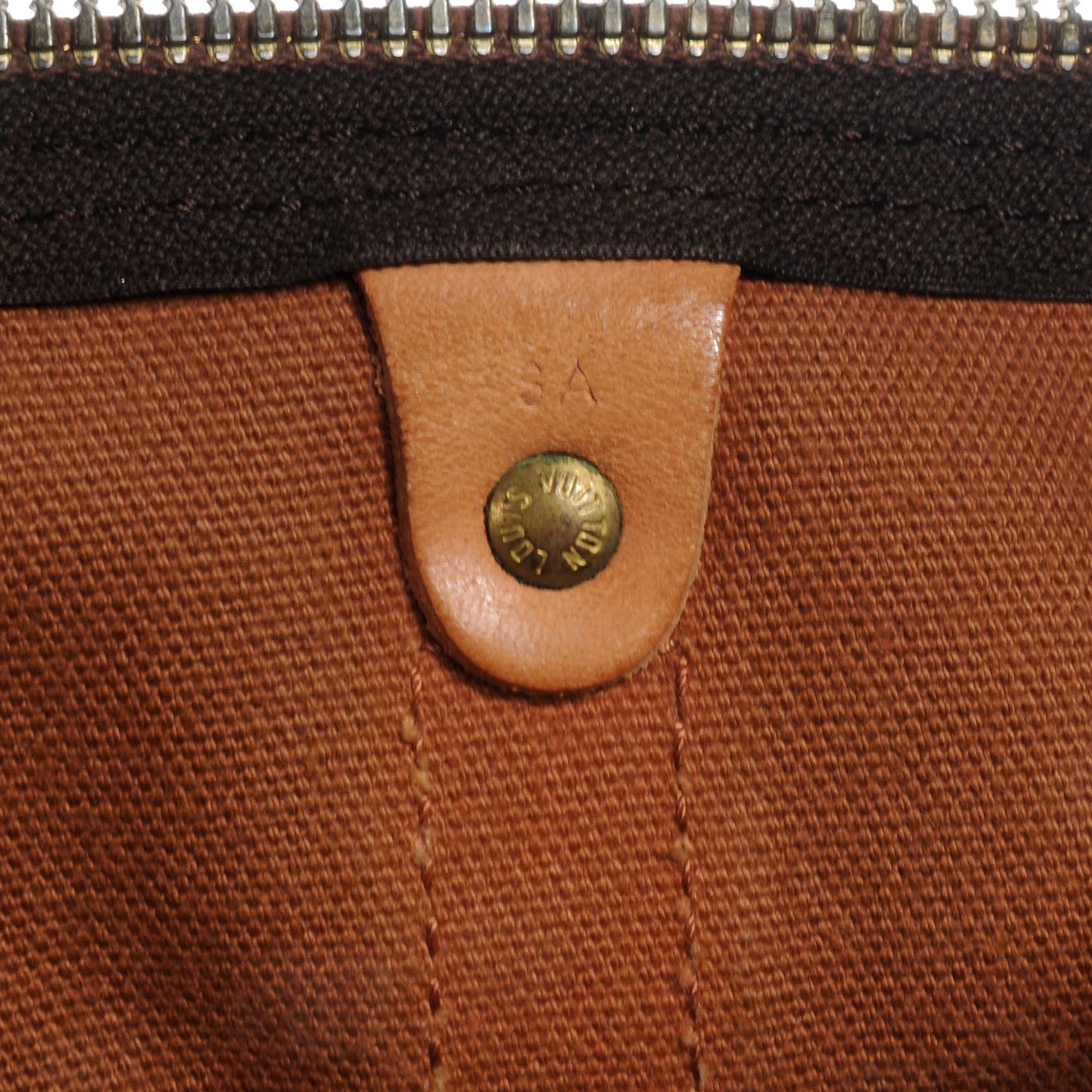 Louis Vuitton Monogram Keepall 60 7 of 9