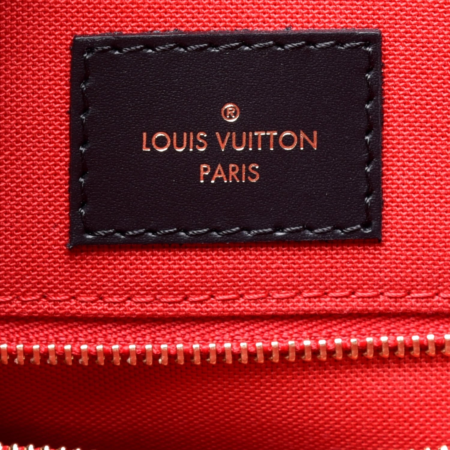 Louis Vuitton Reverse Monogram Giant Onthego MM 7 of 9