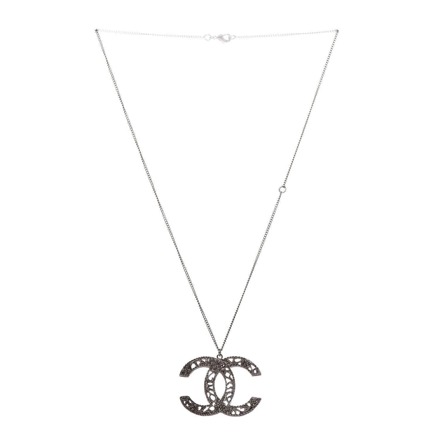 Chanel Large Baroque CC Necklace Silver 3 of 4
