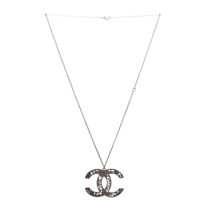 Chanel Large Baroque CC Necklace Silver 3 of 4