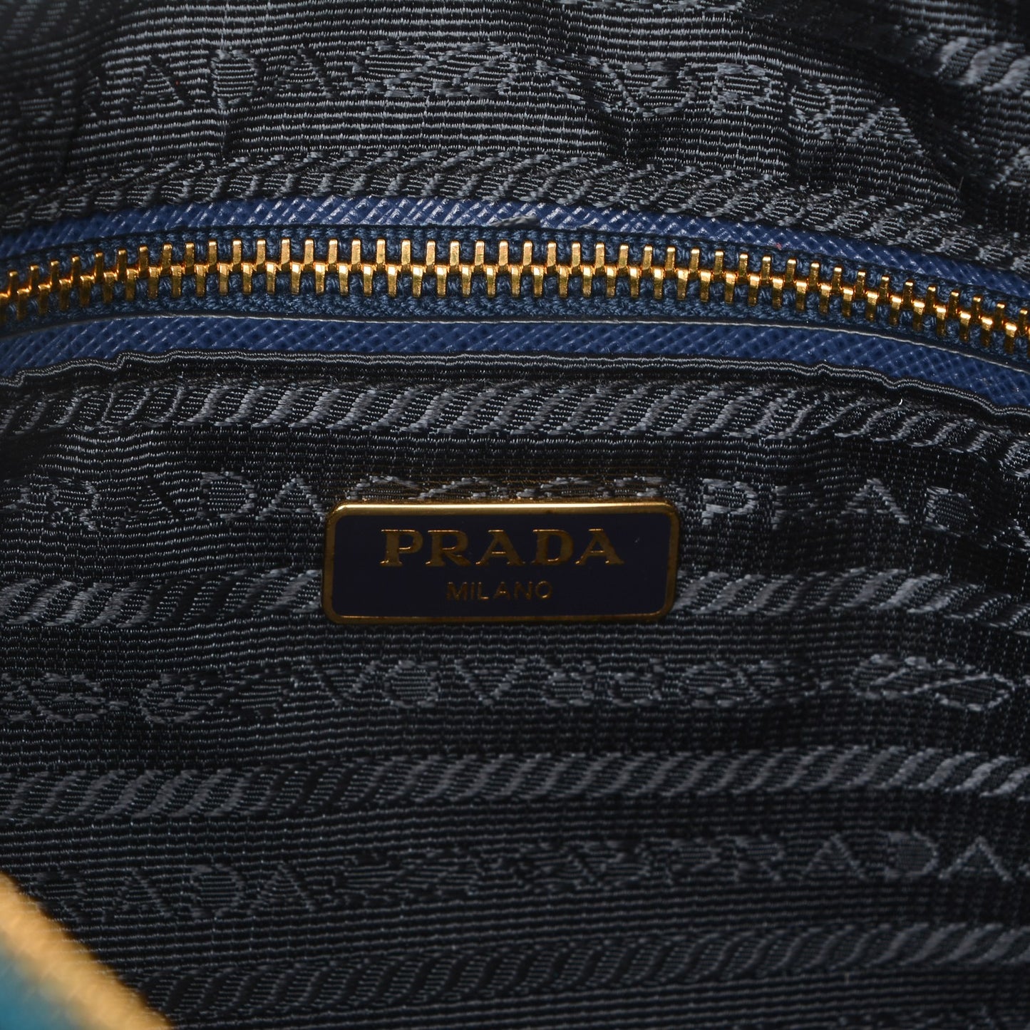 Saffiano Lux Bi-Color Clutch Bleuette Turchese