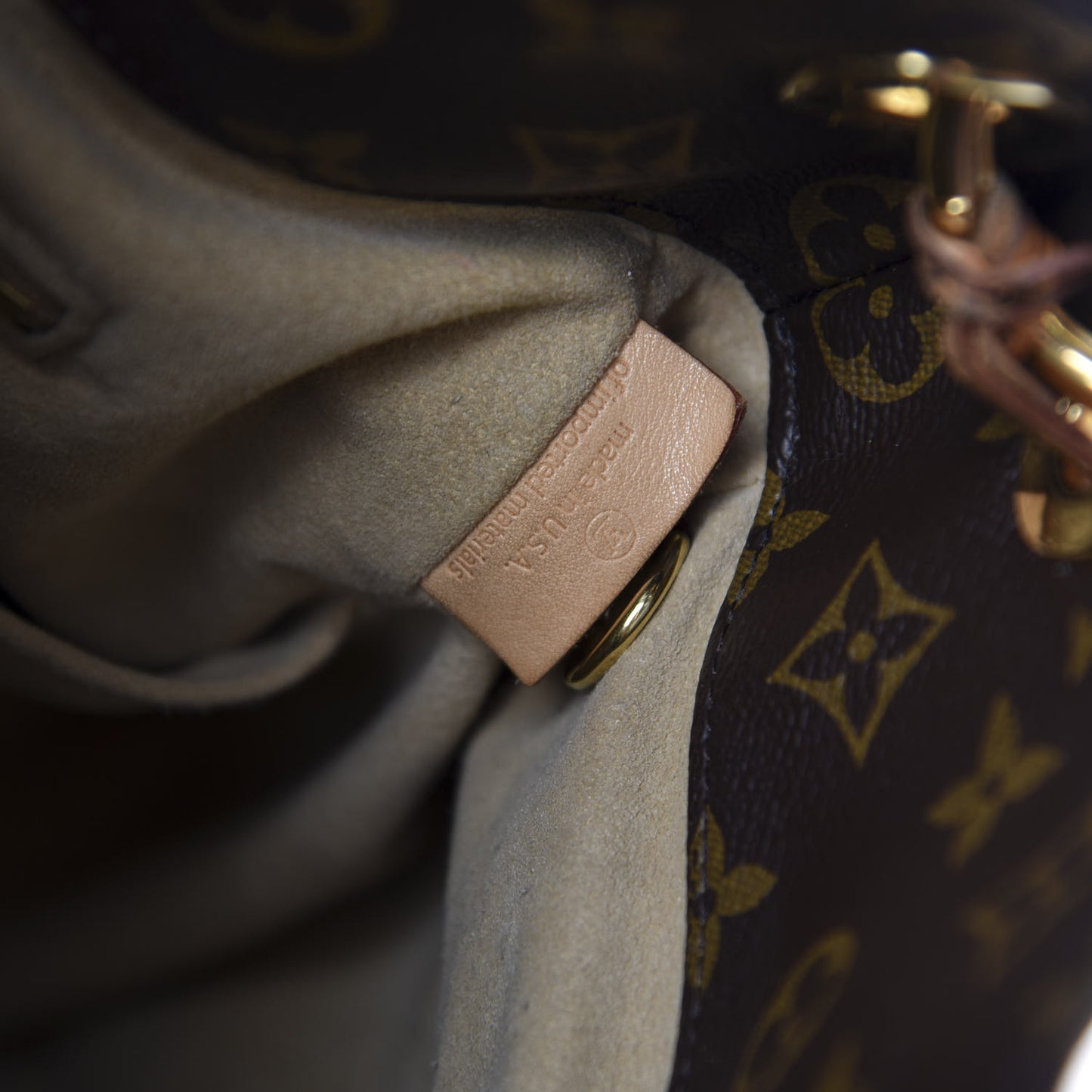 Monogram Artsy MM