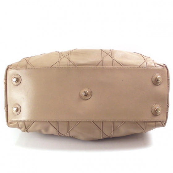 Lambskin Cannage Medium Le Trente Tote Beige