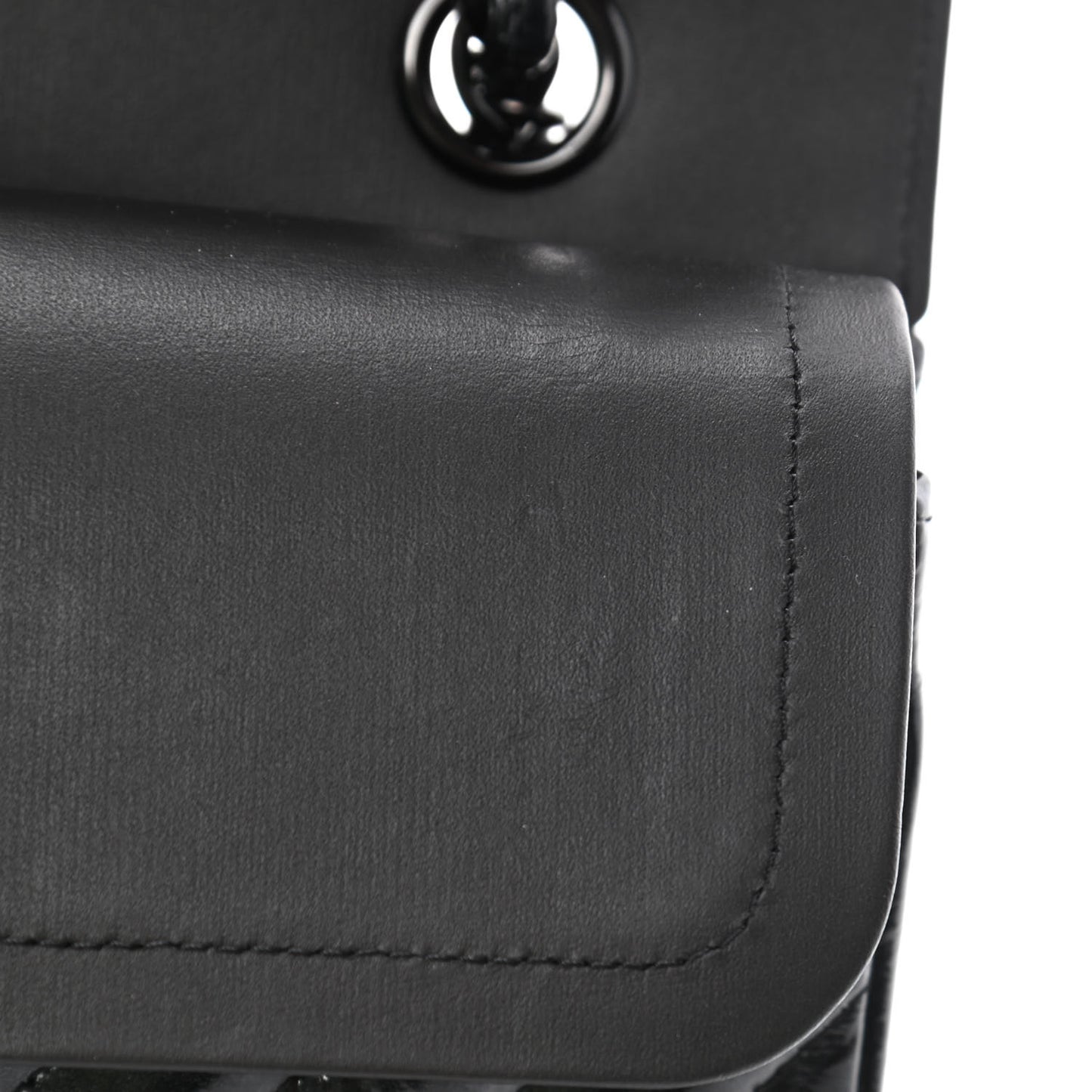 Metallic Patent Crumpled Calfskin Chevron Quilted Medium Double Flap So Black