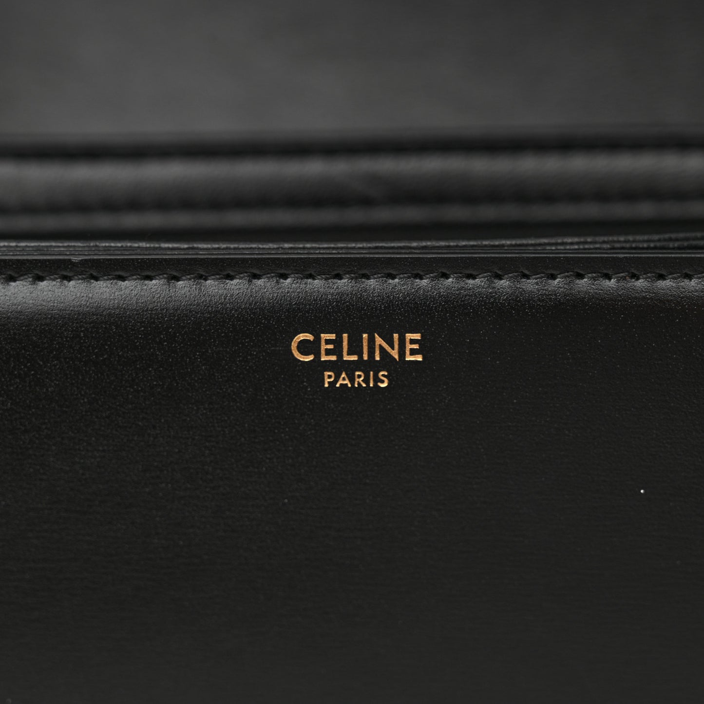 Shiny Calfskin Medium Triomphe Black