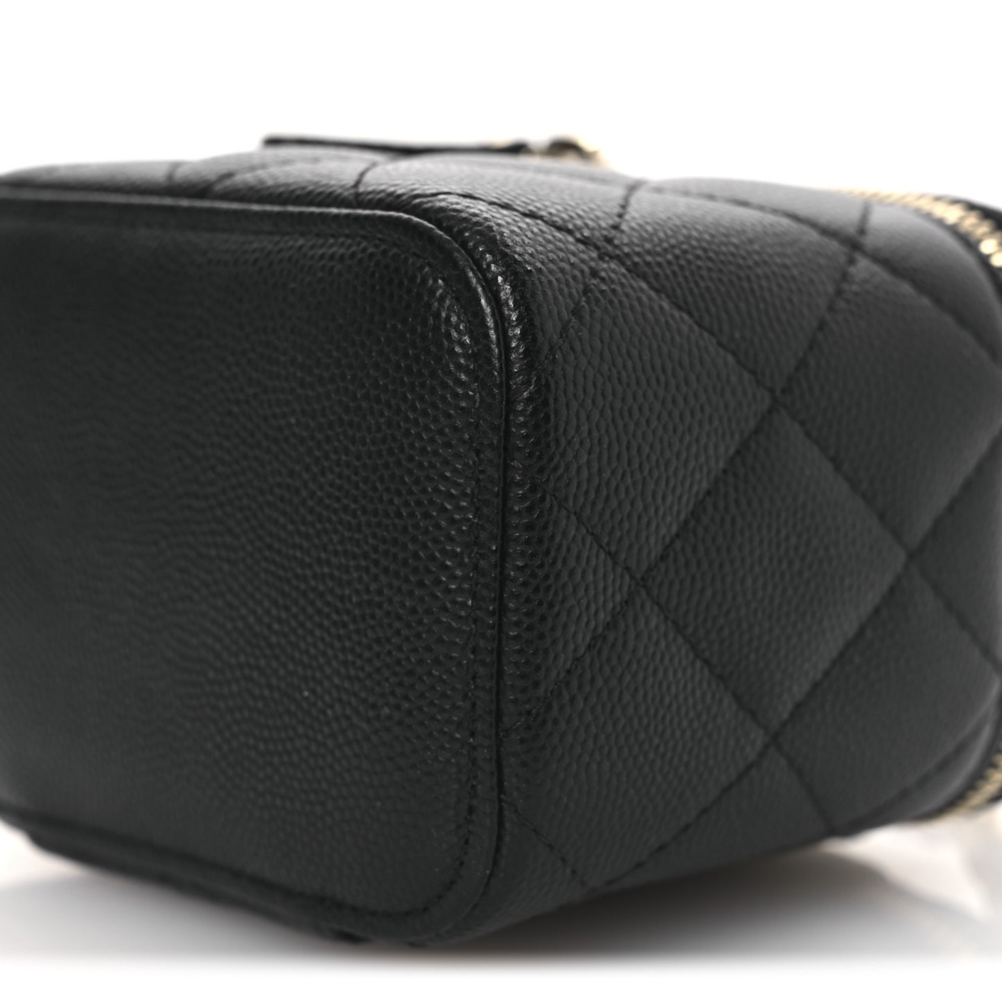Caviar Quilted Mini Vanity Case With Chain Black