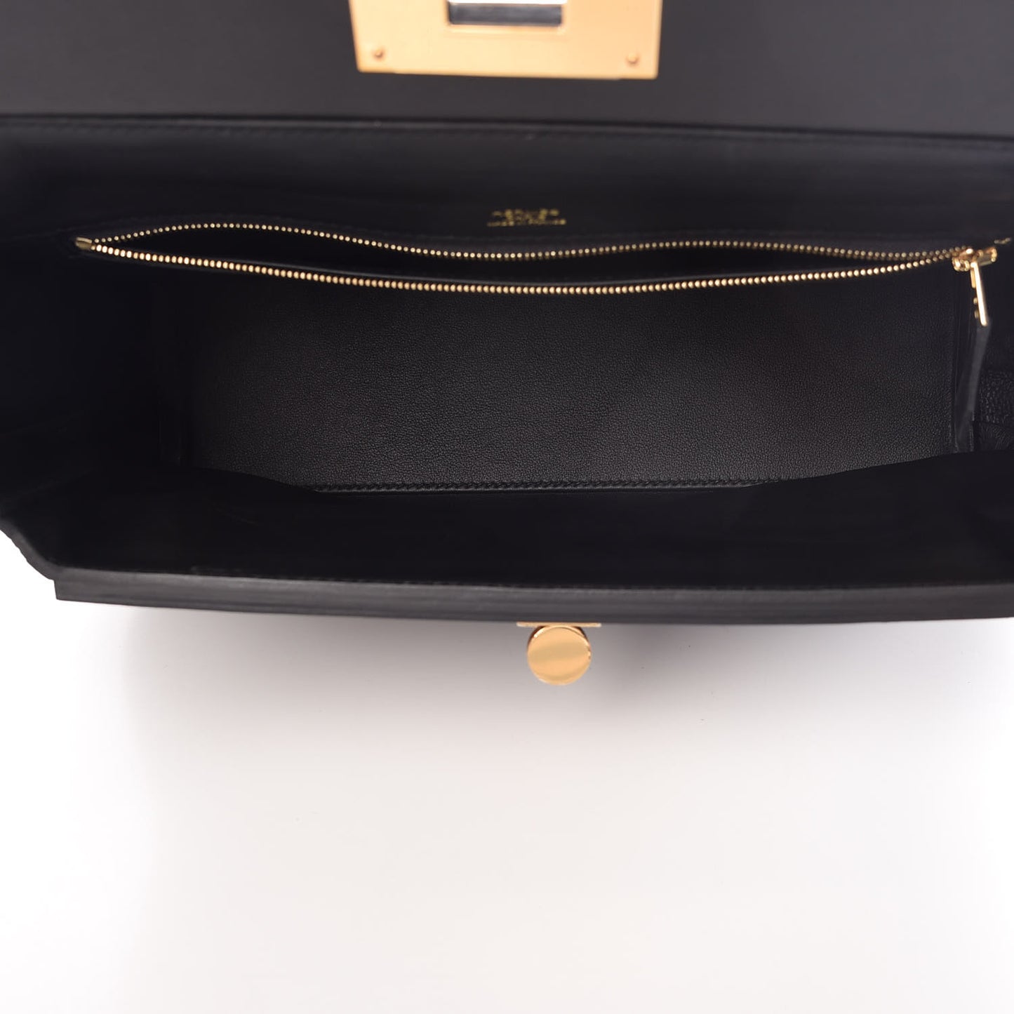 Caviar Quilted Medium Boy Flap Black