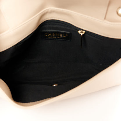 Chanel Sheepskin Quilted Medium Vintage Mademoiselle Flap Beige Black 5 of 12