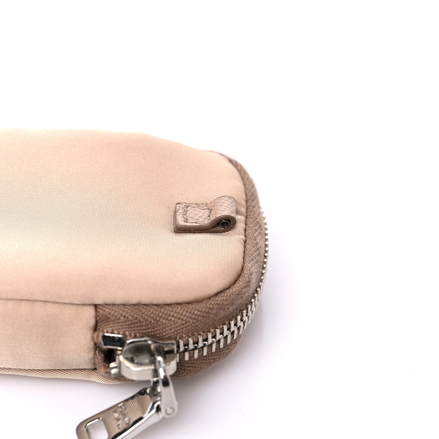 Nylon Re-Edition 2005 Shoulder Bag Deserto