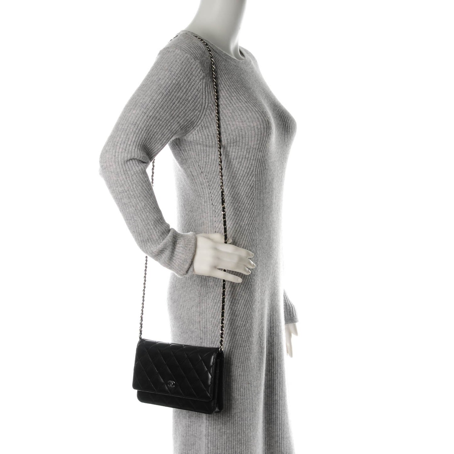 Lambskin Quilted Wallet On Chain WOC Black