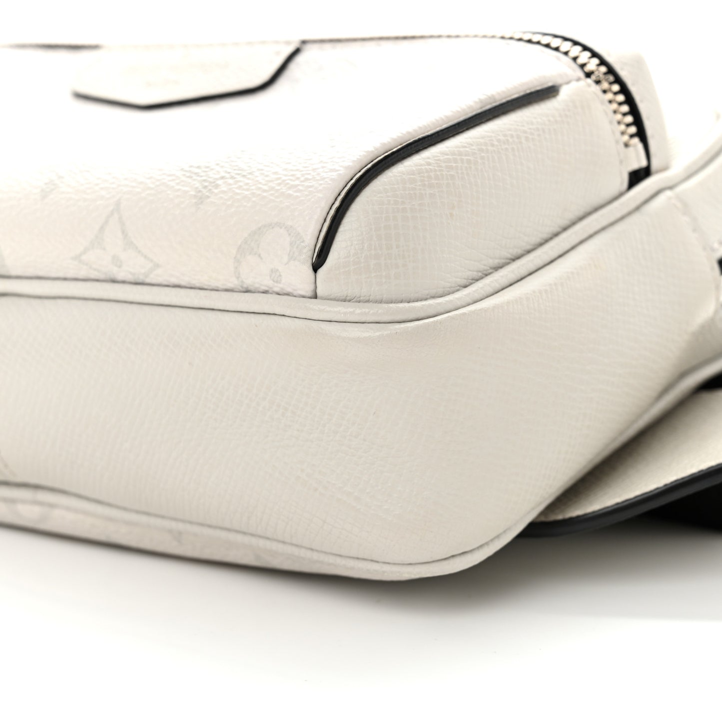 Taiga Monogram Outdoor Messenger White