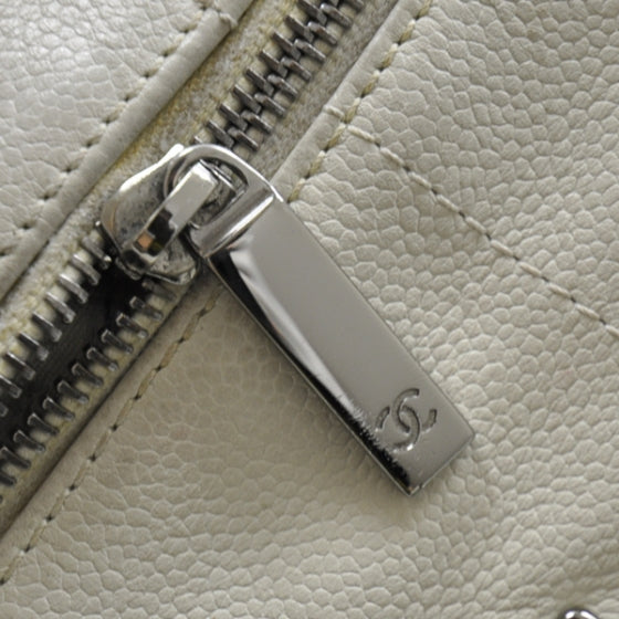 Caviar Square Stitched Tote White