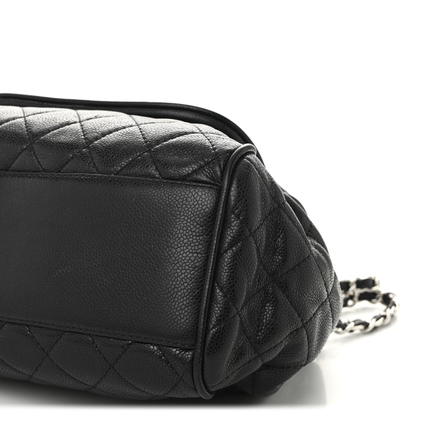 Caviar Quilted Timeless Accordion Flap Black
