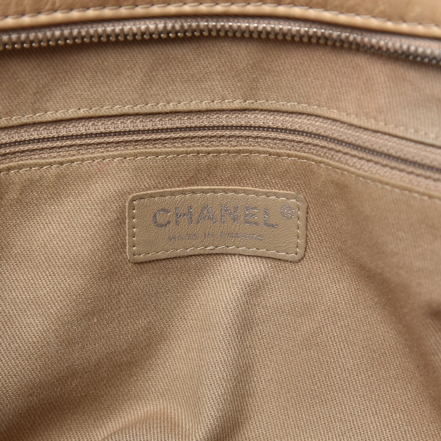 Iridescent Glazed Calfskin Quilted Casual Journey Flap Beige