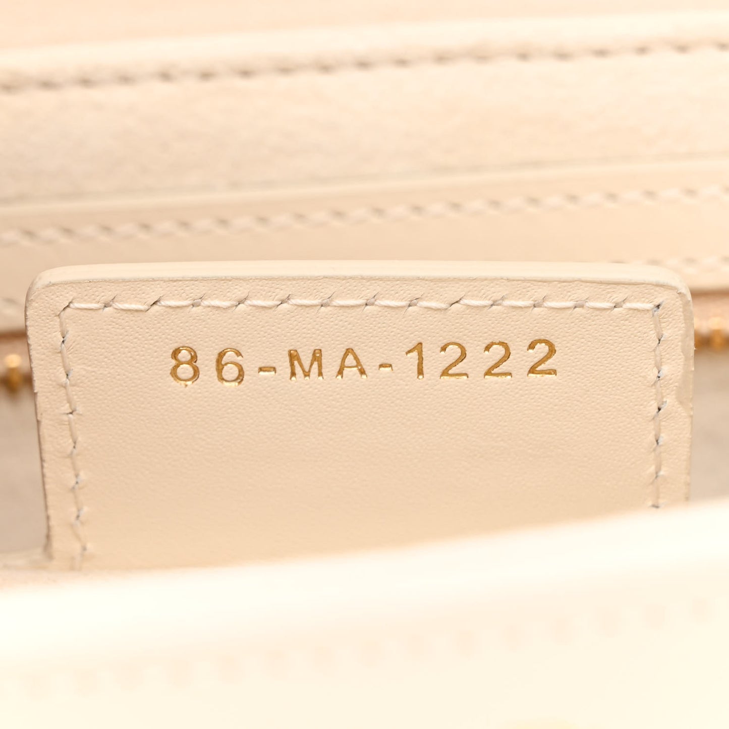 Box Calfskin 30 Montaigne Avenue Bag Dusty Ivory
