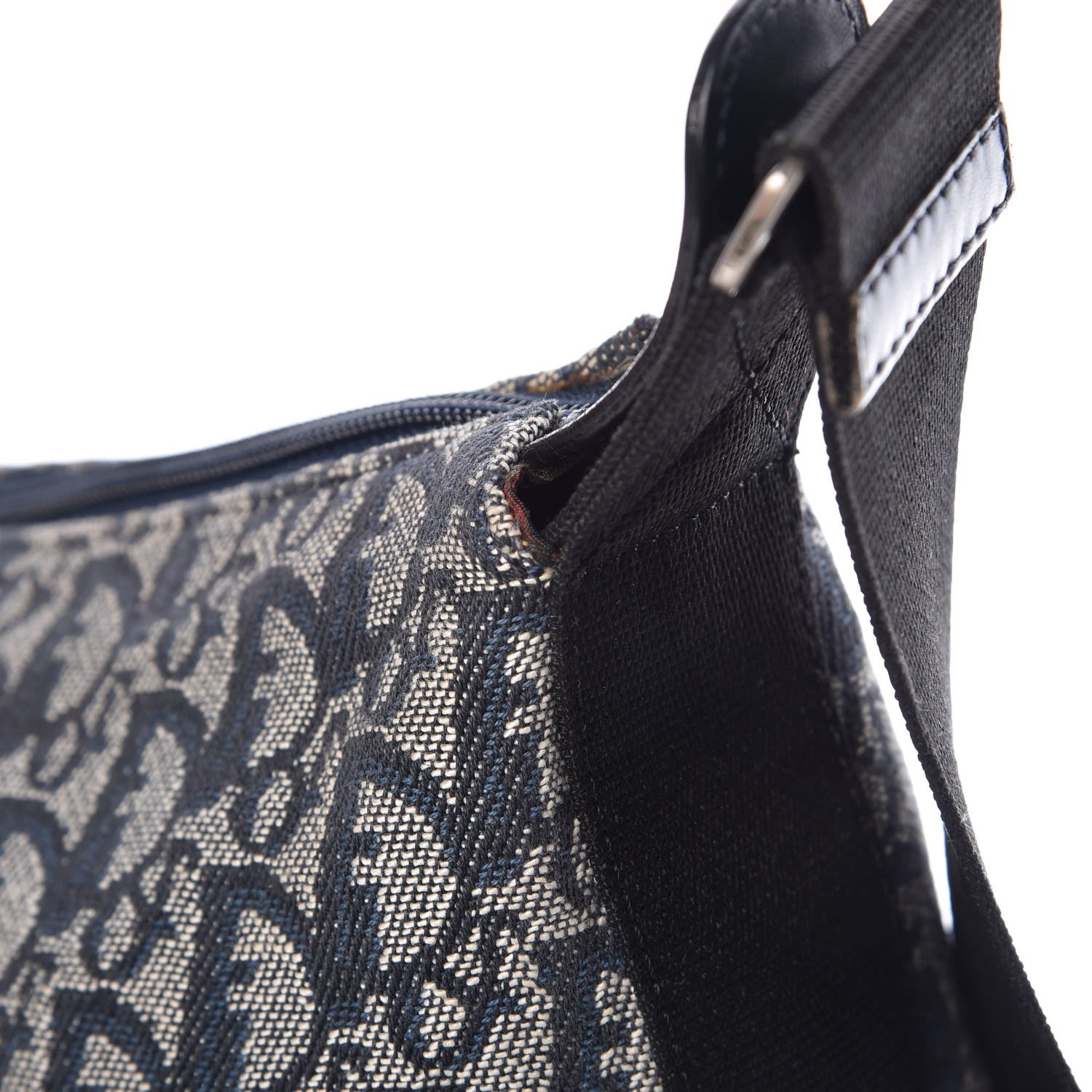 Christian Dior Monogram Messenger Navy 16 of 20