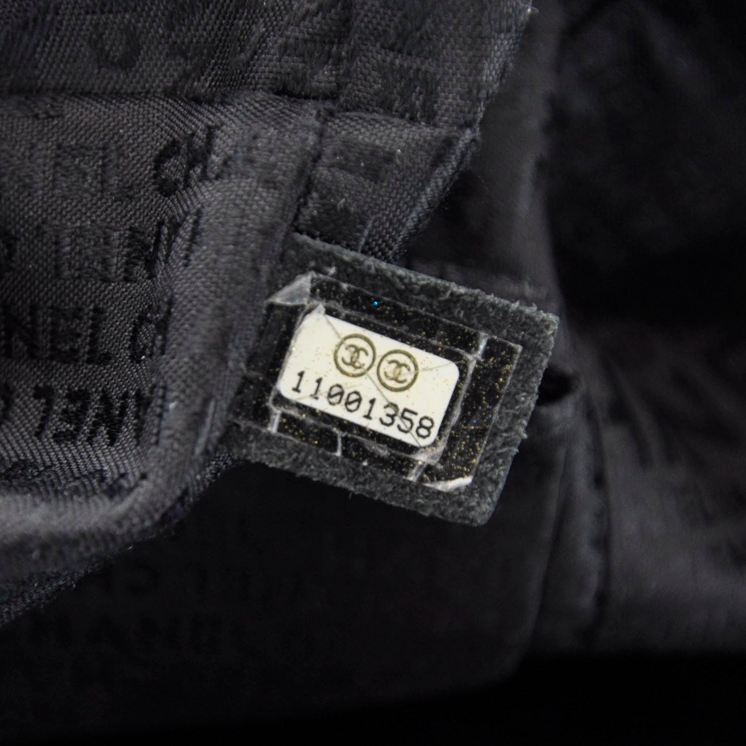 Chanel Vinyl XL Coco Cabas Black 10 of 11