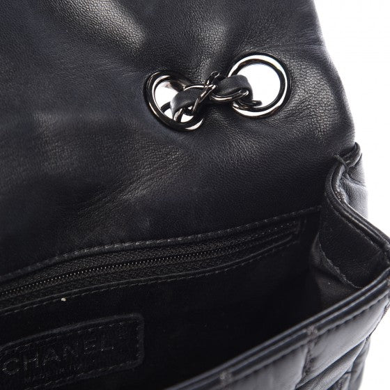Lambskin Vertical Stitched Mini Flap Black