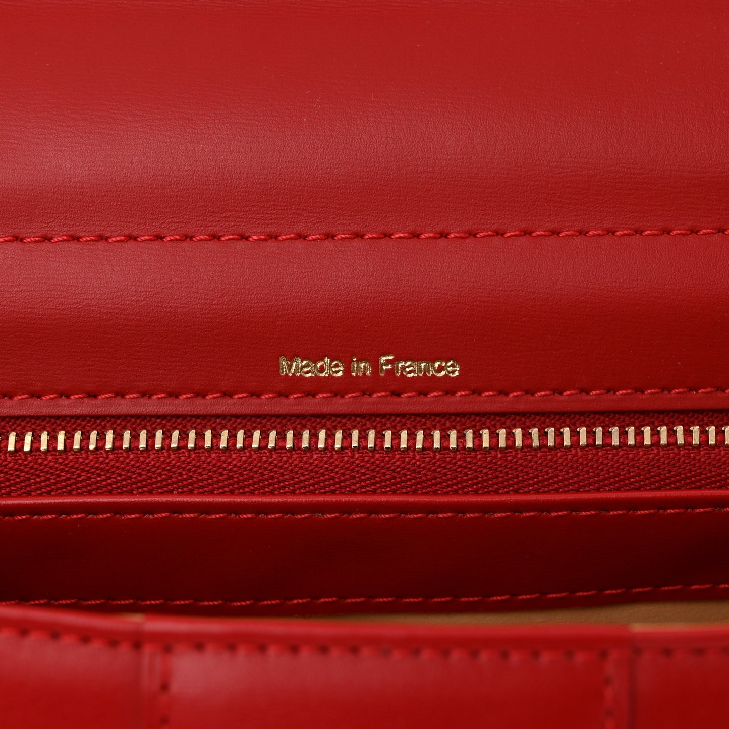 Box Calfskin MM Brillant Satchel Red