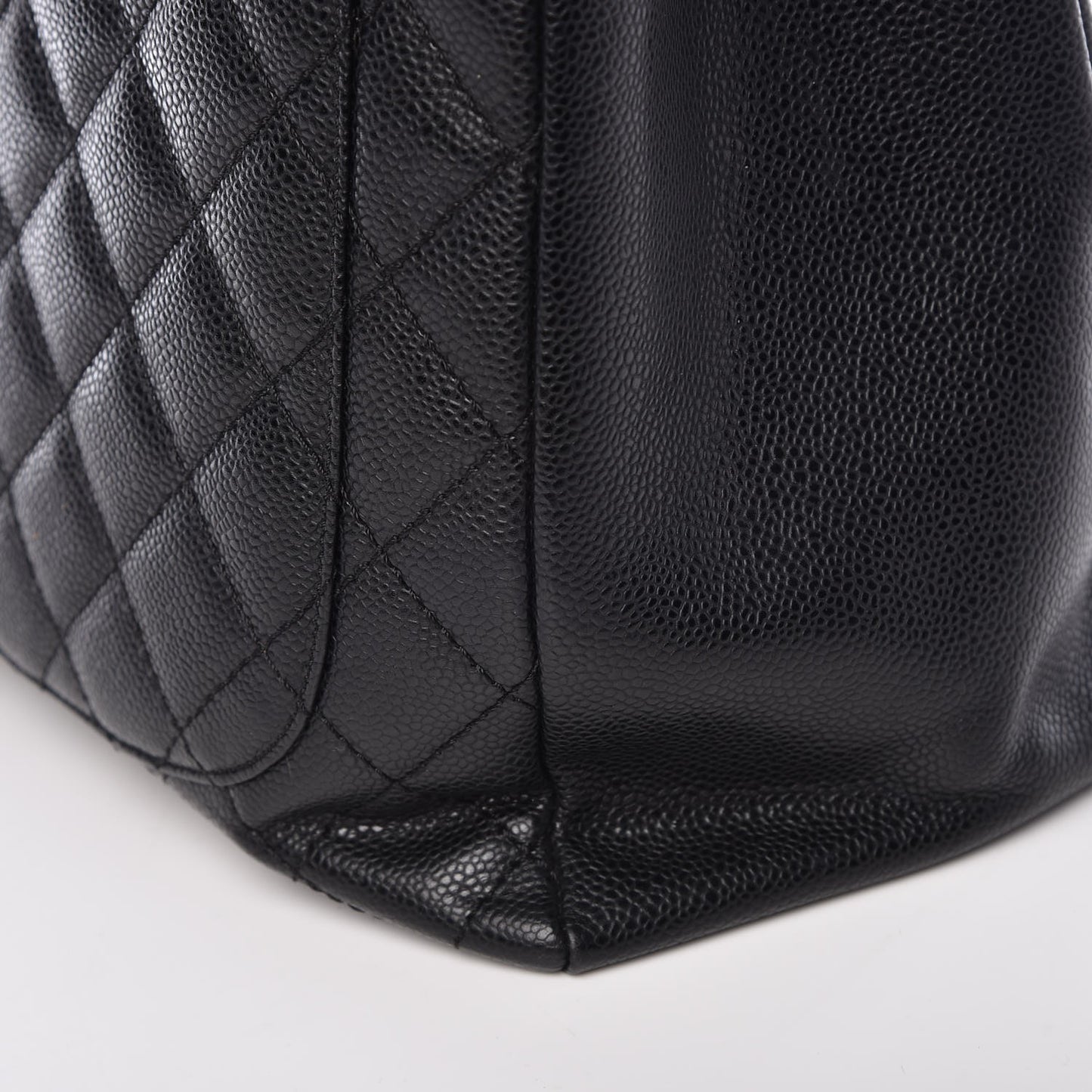 Caviar Quilted Grand Shopping Tote GST Black
