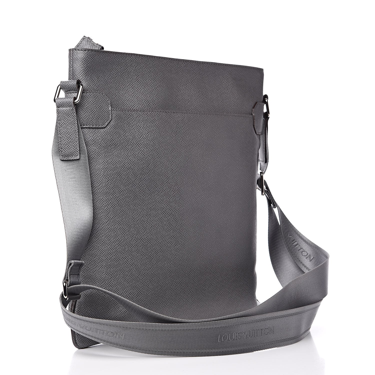 Louis Vuitton Taiga Sasha Messenger Glacier 3 of 10