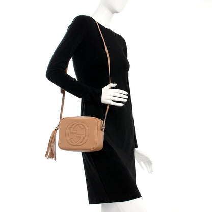 Gucci Pebbled Calfskin Small Soho Disco Bag Camelia 2 of 8