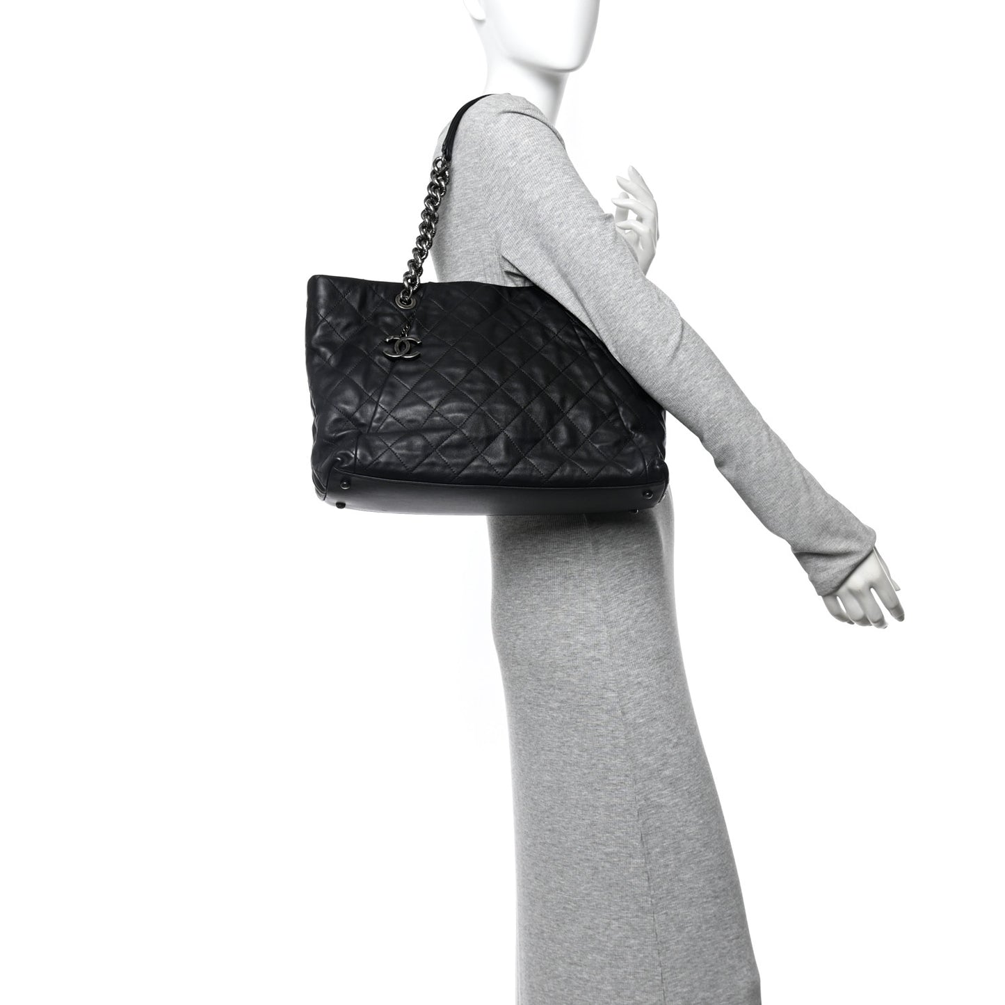 Calfskin Quilted Large Coco Pleats Tote Black